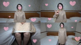 Actual video Tourism major H S Very short female employee who was in trouble with money Complete appearance of restructuring prepared Squirting pussy continuous cum Simultaneous ikuiku Mass cum shot